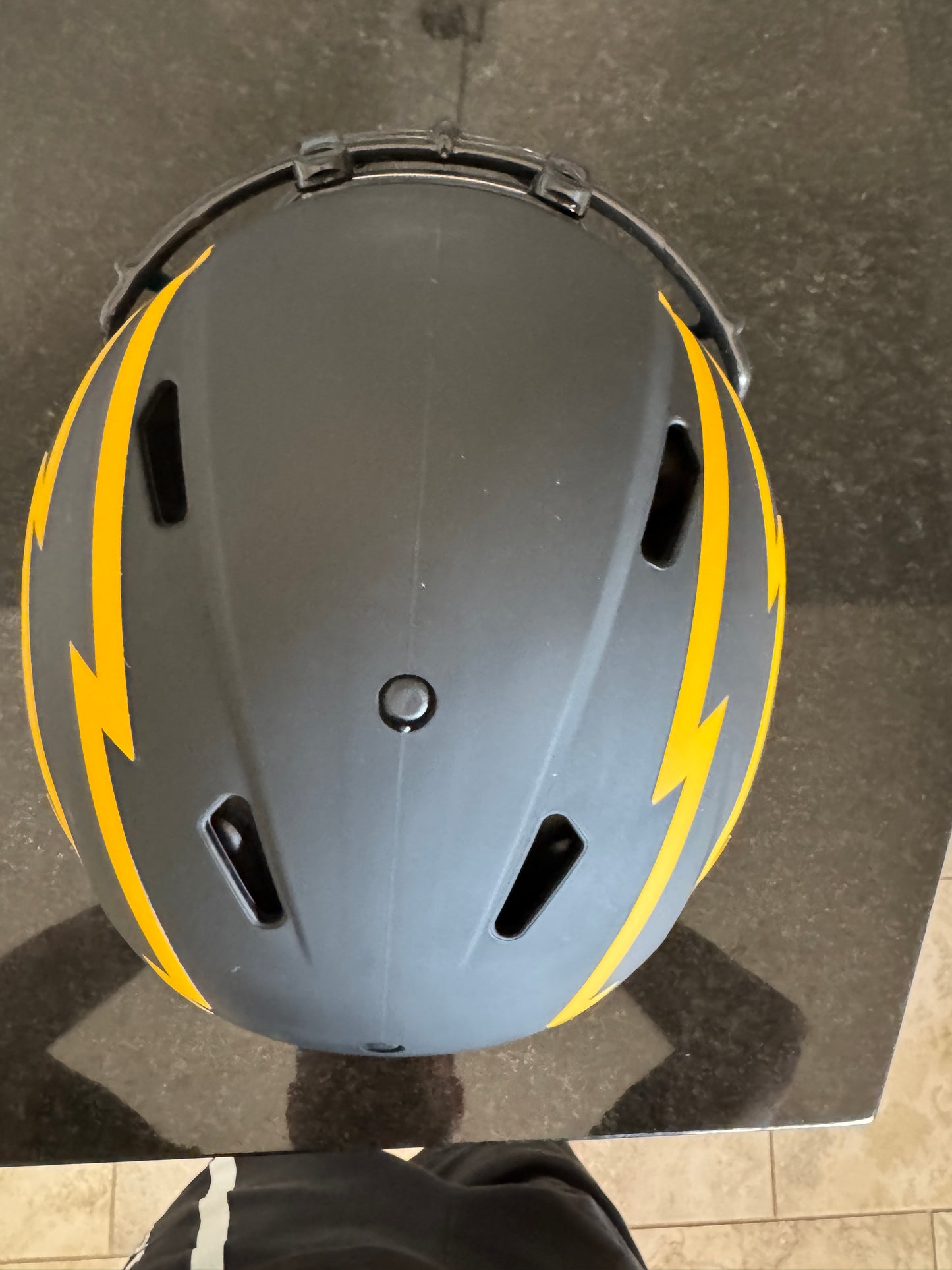 Austin Ekeler Signed🖊️Los Angeles Chargers⚡Full-Size Authentic Eclipse Speed Helmet💥