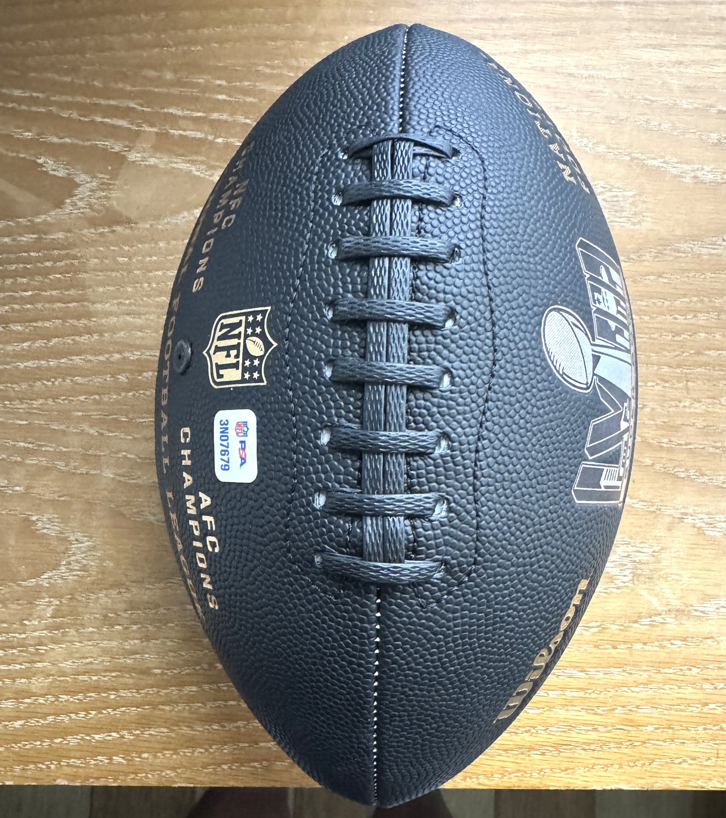 Kansas City Chiefs - Super Bowl 58 Commemorative Ball Signed✍️by 5 NFL Players💯Donovan Smith, Cornell Powell, Austin Reiter, Richie James