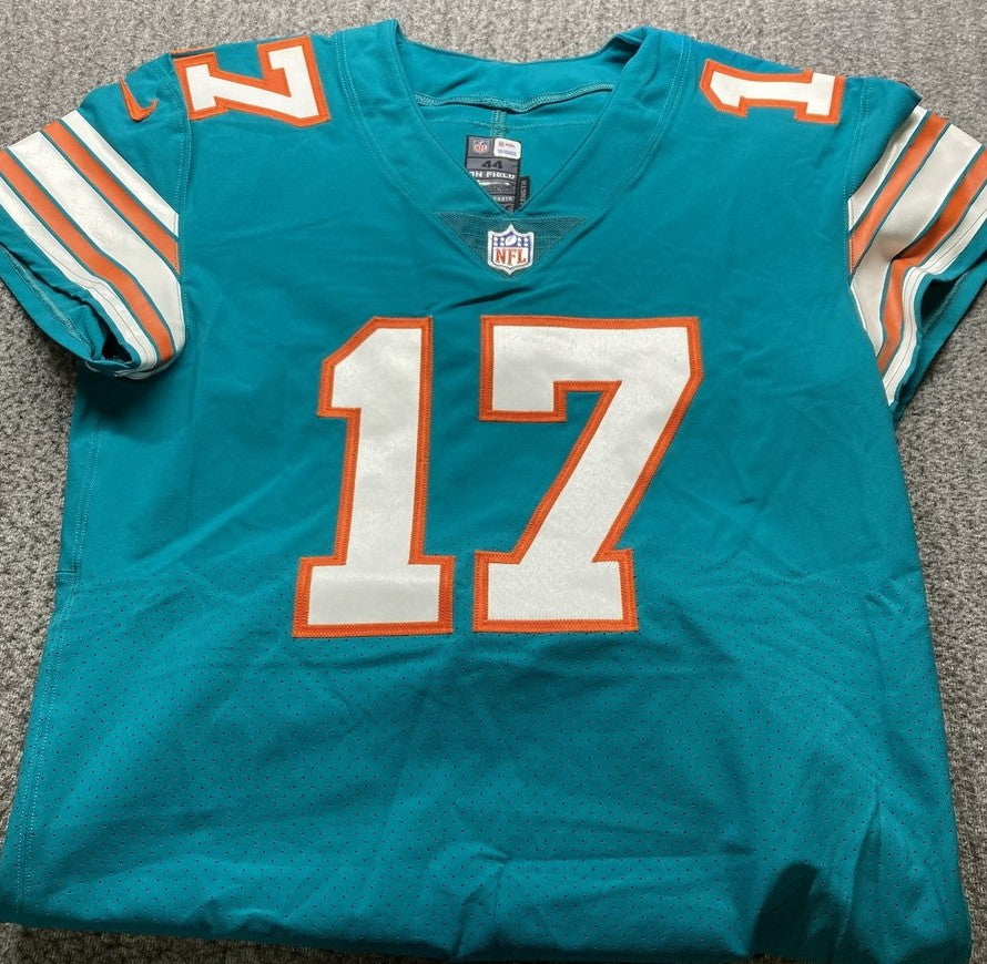 Ryan Tannehill GAME ISSUED Miami Dolphins ๐ฌ Nike NFL Jersey๐ Inc. PSA Authenticity ๐ก๏ธ