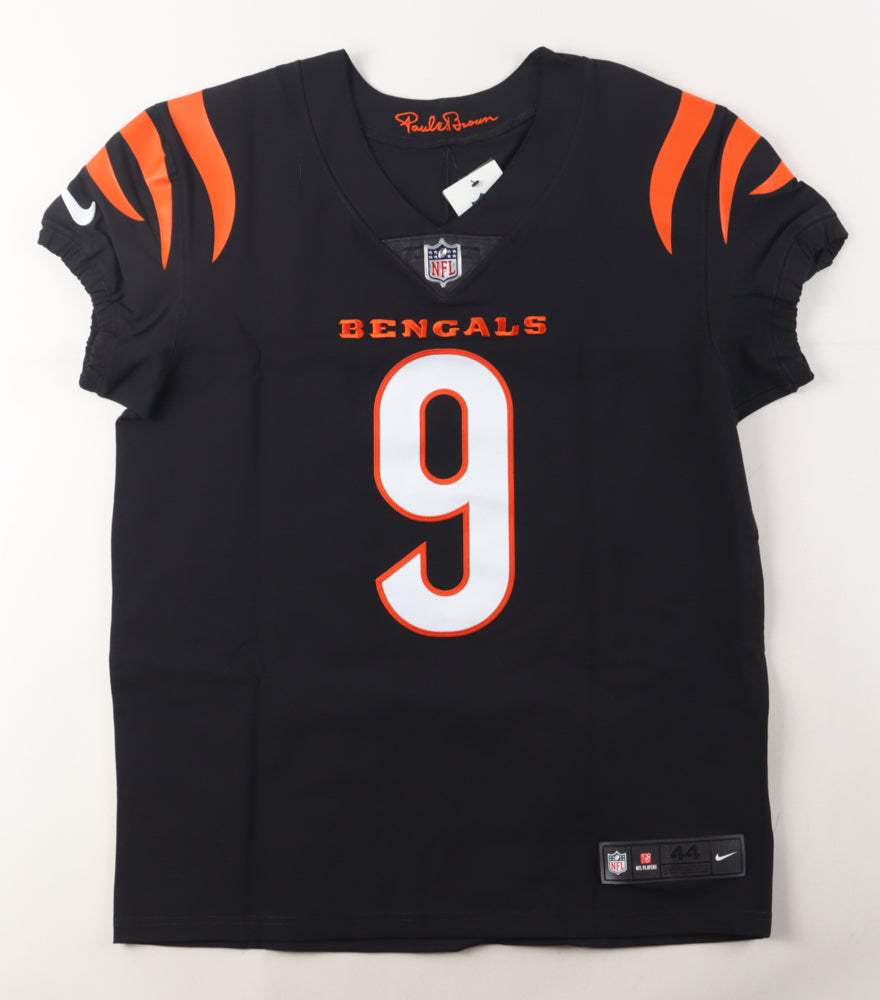 Joe Burrow Hand-Signed Cincinnati Bengals On-Field Nike ELITE NFL Jersey