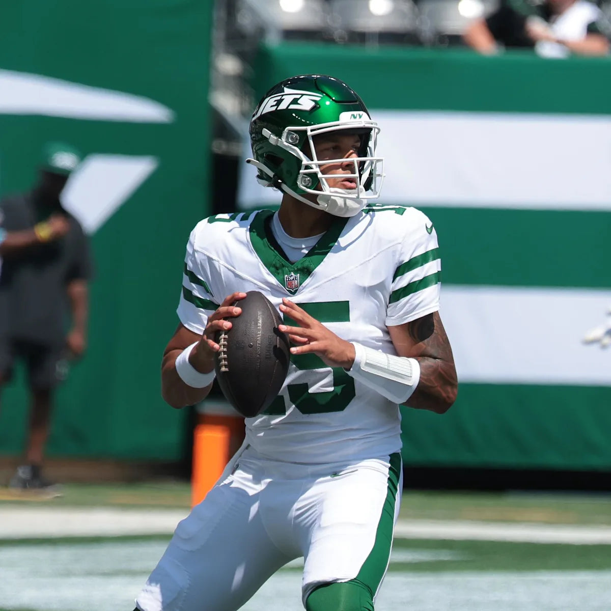 Adrian Martinez GAME WORN 💪 10/06/24 PHOTO MATCHED 📸  New York Jets Nike NFL Jersey 👕 vs. Vikings Also features official London Games patch + PSA COA🛡️
