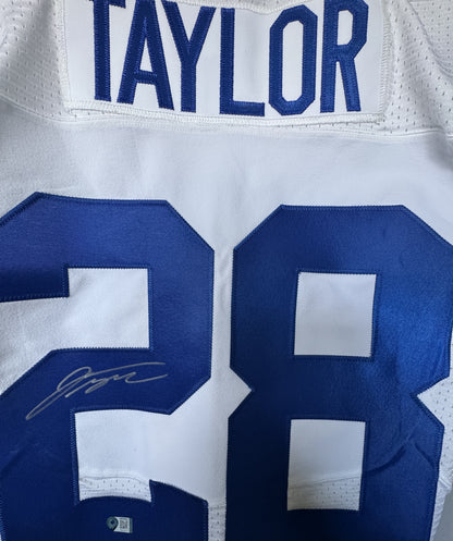 Jonathan Taylor SIGNED TEAM ISSUED Indianapolis Colts Nike NFL Jersey 👕 Also includes COA 🛡️