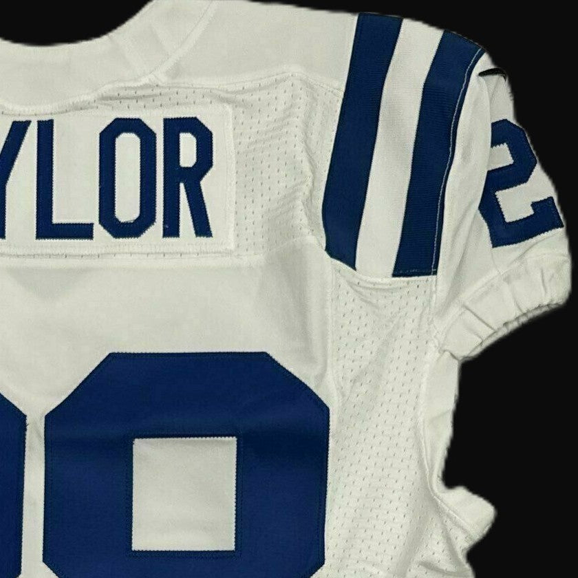 Jonathan Taylor SIGNED GAME ISSUED 💪 Indianapolis Colts Nike NFL Jersey 👕 Also includes COA