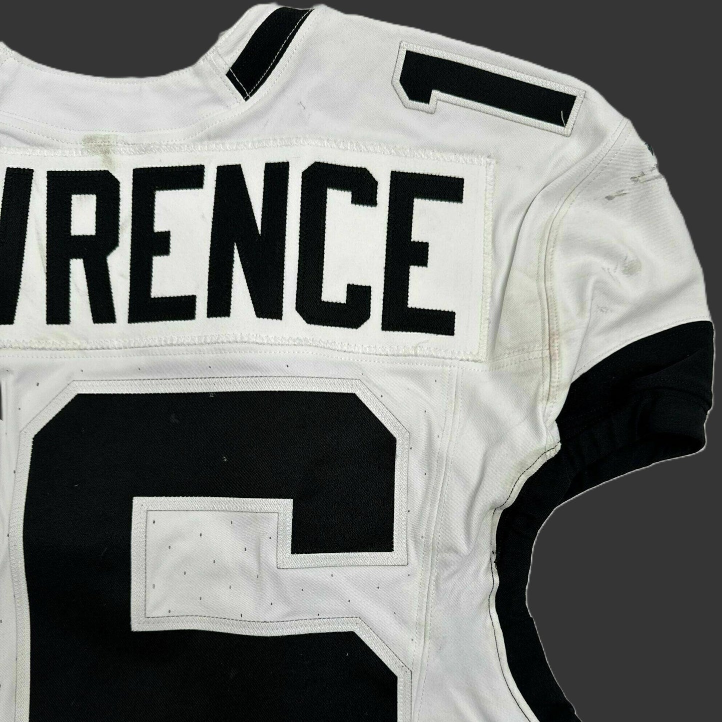 Trevor Lawrence GAME WORN 11/30/25 PHOTO MATCHED 📸 Jacksonville Jaguars NFL Jersey vs Tennessee Titans Also includes COA
