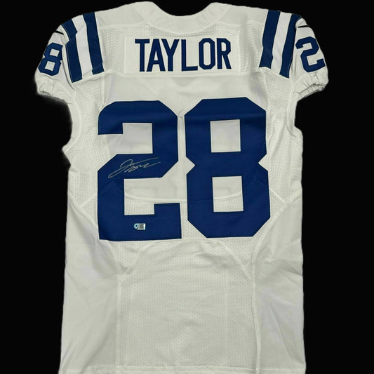 Jonathan Taylor SIGNED TEAM ISSUED 💪 Indianapolis Colts Nike NFL Jersey 👕 Inc COA and Captain's Patch