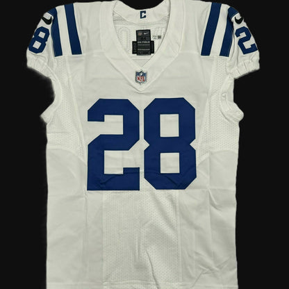 Jonathan Taylor SIGNED GAME ISSUED 💪 Indianapolis Colts Nike NFL Jersey 👕 Also includes COA