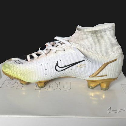 Justin Tucker Signed ✍️ + Inscribed GAME WORN 💪 NFL Cleats 👟 21-22 Season Baltimore Ravens 💜 Also includes COA 🛡️