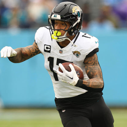 Evan Engram GAME USED 💪 10/13/24 PHOTO MATCHED 📸 Jacksonville Jaguars 🐆 Nike NFL On-Field Jersey👕 vs. Chicago Bears (London Game) 🌍