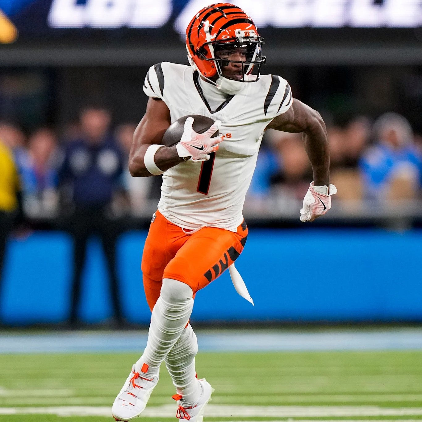 Ja'Marr Chase GAME-WORN🏈Ja'Marr Chase GAME-WORN 09/29/25💪Cincinnati Bengals🐅NFL Jersey vs. Broncos
