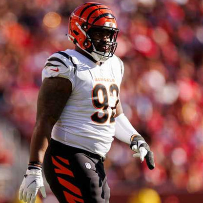 B.J. Hill GAME WORN 💪 10/16/25 Cincinnati Bengals Nike NFL Jersey vs. Steelers inc. COA 🛡️