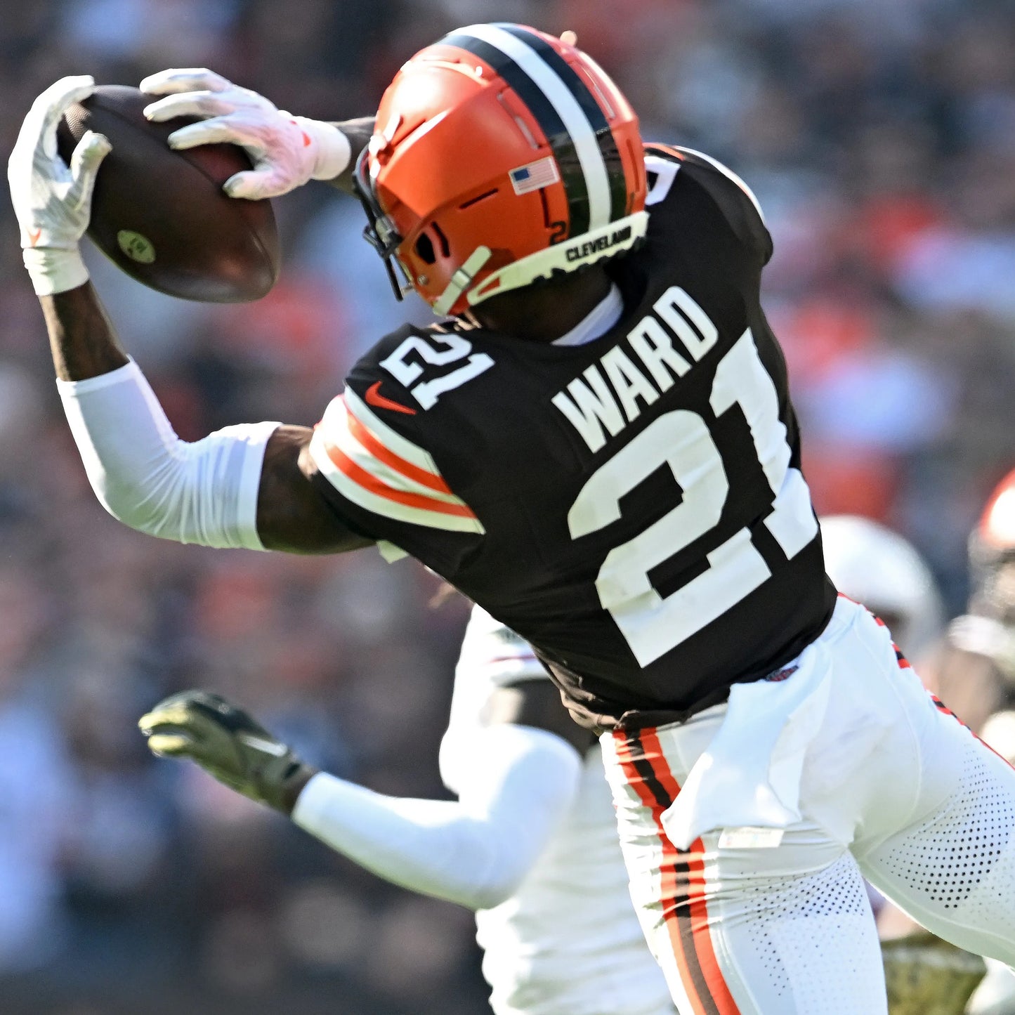 Denzel Ward GAME WORN/USED 10/01/23 💪 Cleveland Browns NFL Jersey 👕 vs. Baltimore Ravens Inc. PSA Authenticity 🛡️ + Jim Brown memorial Patch