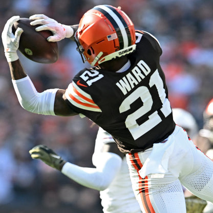 Denzel Ward GAME WORN/USED 10/01/23 💪 Cleveland Browns NFL Jersey 👕 vs. Baltimore Ravens Inc. PSA Authenticity 🛡️ + Jim Brown memorial Patch