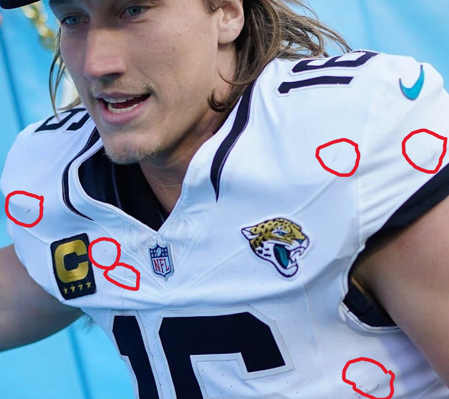 Trevor Lawrence GAME WORN 11/30/25 PHOTO MATCHED 📸 Jacksonville Jaguars NFL Jersey vs Tennessee Titans Also includes COA