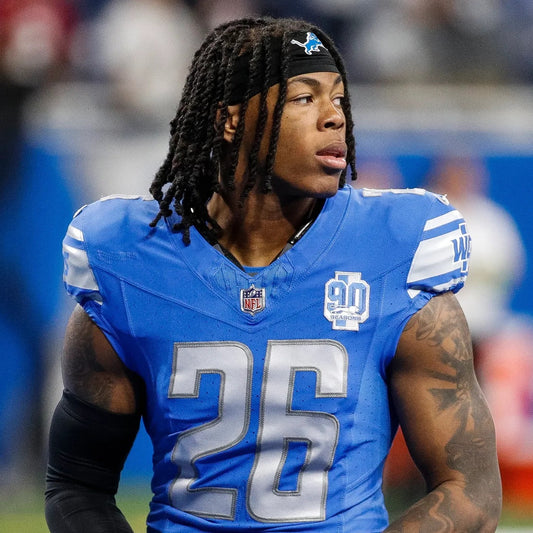 Jahmyr Gibbs SIGNED✍️Detroit Lions🦁Authentic Nike NFL Jersey👕 Also includes PSA Authentication💥