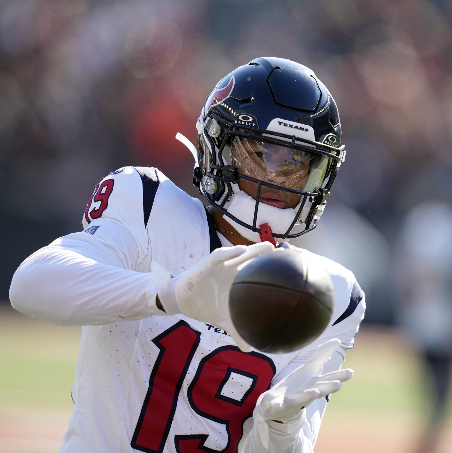 Xavier Hutchinson GAME WORN 💪 10/13/24 Houston Texans 🐂 NFL Jersey 👕 Victory over the New England Patriots inc. Metabilia COA 🛡️