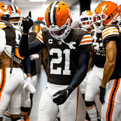 Denzel Ward GAME WORN/USED 10/01/23 💪 Cleveland Browns NFL Jersey 👕 vs. Baltimore Ravens Inc. PSA Authenticity 🛡️ + Jim Brown memorial Patch