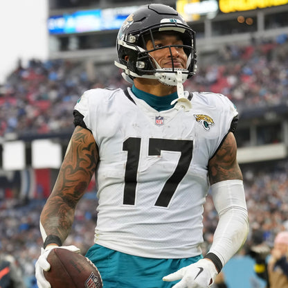 Evan Engram GAME USED 💪 10/13/24 PHOTO MATCHED 📸 Jacksonville Jaguars 🐆 Nike NFL On-Field Jersey👕 vs. Chicago Bears (London Game) 🌍