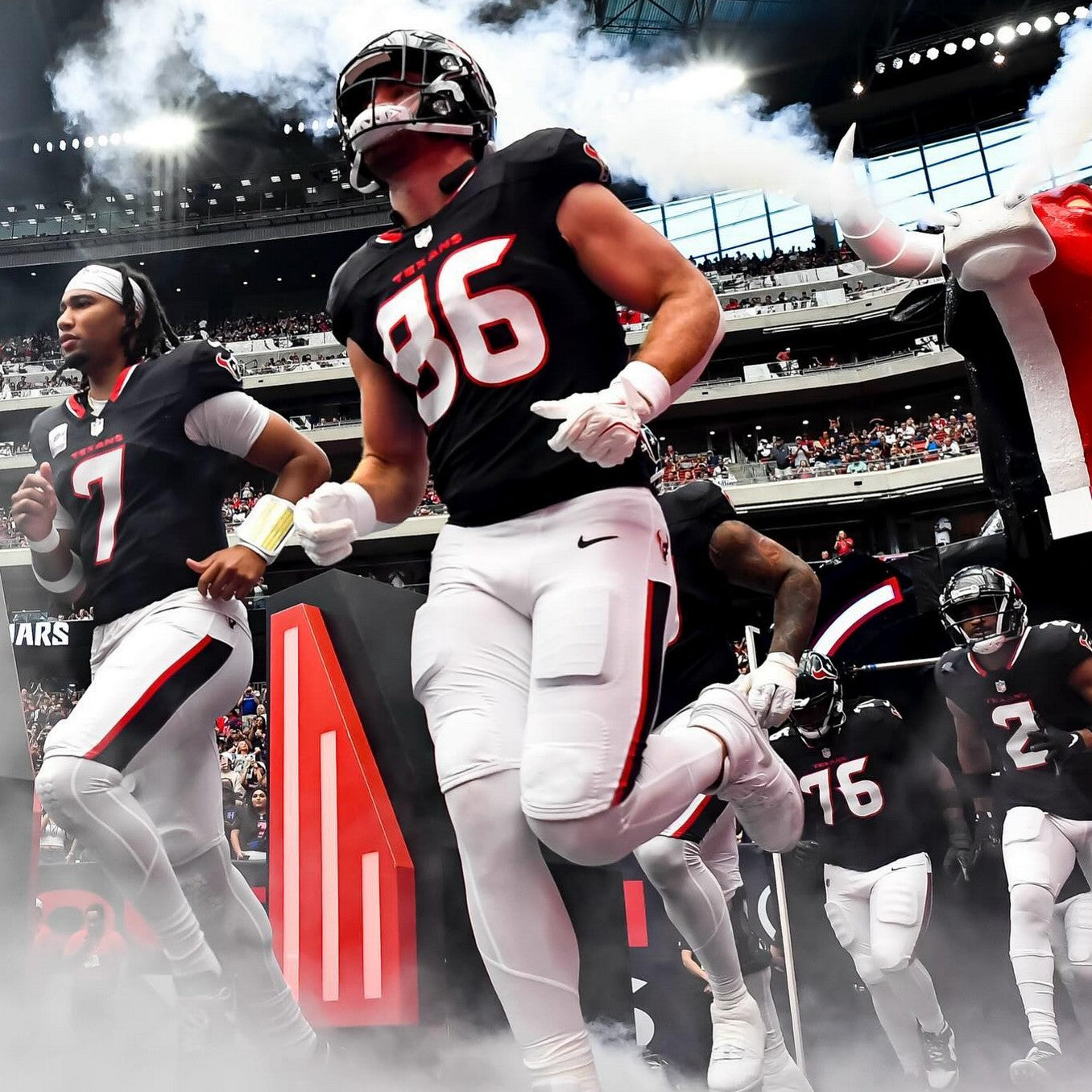 Dalton Schultz GAME WORN 💪 Houston Texans 🐂 Nike NFL Jersey👕 Salute to Service Game Also includes COA 🛡️