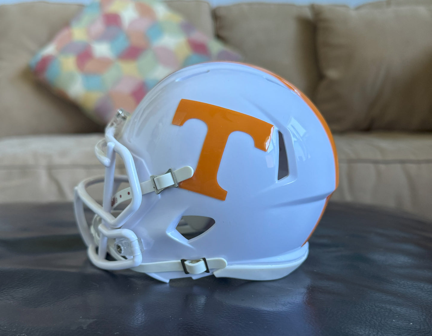 Alvin Kamara Hand-Signed✍️Tennessee Volunteers Speed Mini-Helmet NFL Memorabilia