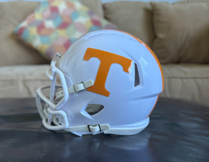 Alvin Kamara Hand-Signed✍️Tennessee Volunteers Speed Mini-Helmet NFL Memorabilia