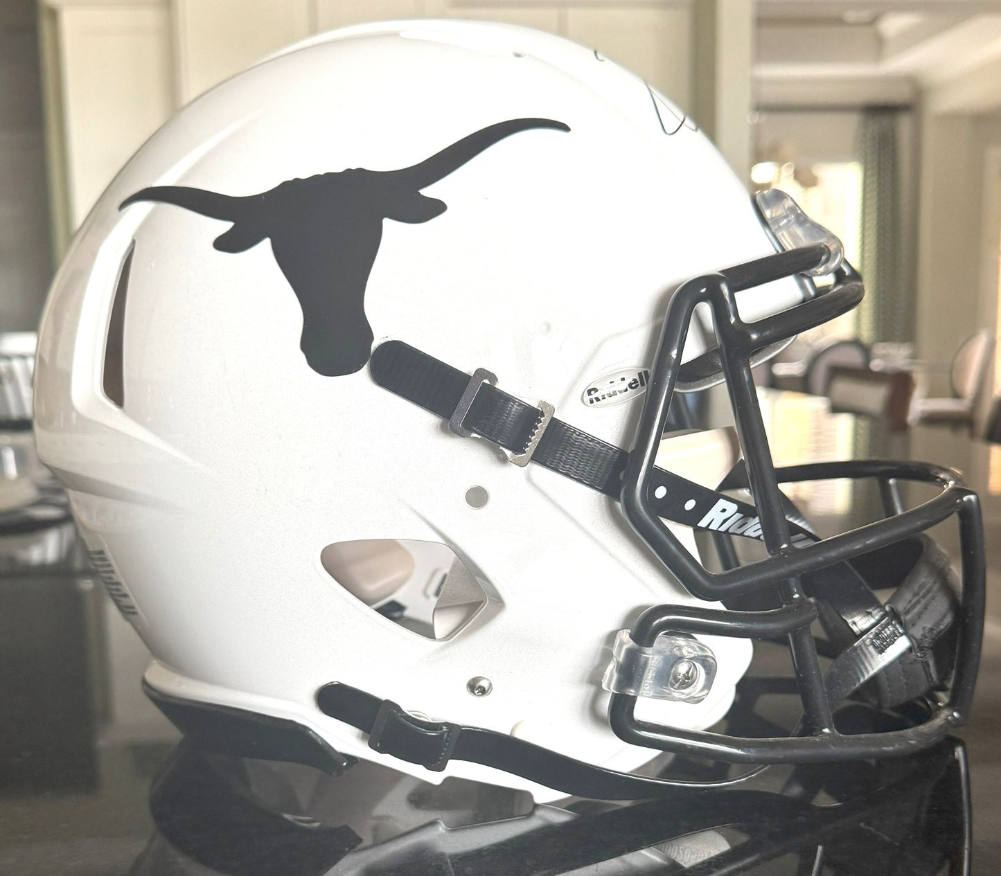 Jamaal Charles & Earl Thomas Hand-Signed Texas Longhorns🐂 Full-Size Authentic Speed NFL Helmet 🏈