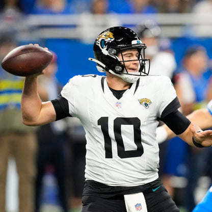 Mac Jones GAME WORN/USED 💪10/13/24 Jacksonville Jaguars 🐆 Nike NFL Jersey 👕 vs. Chicago Bears (London Game🌍) PSA Authenticated 🛡️