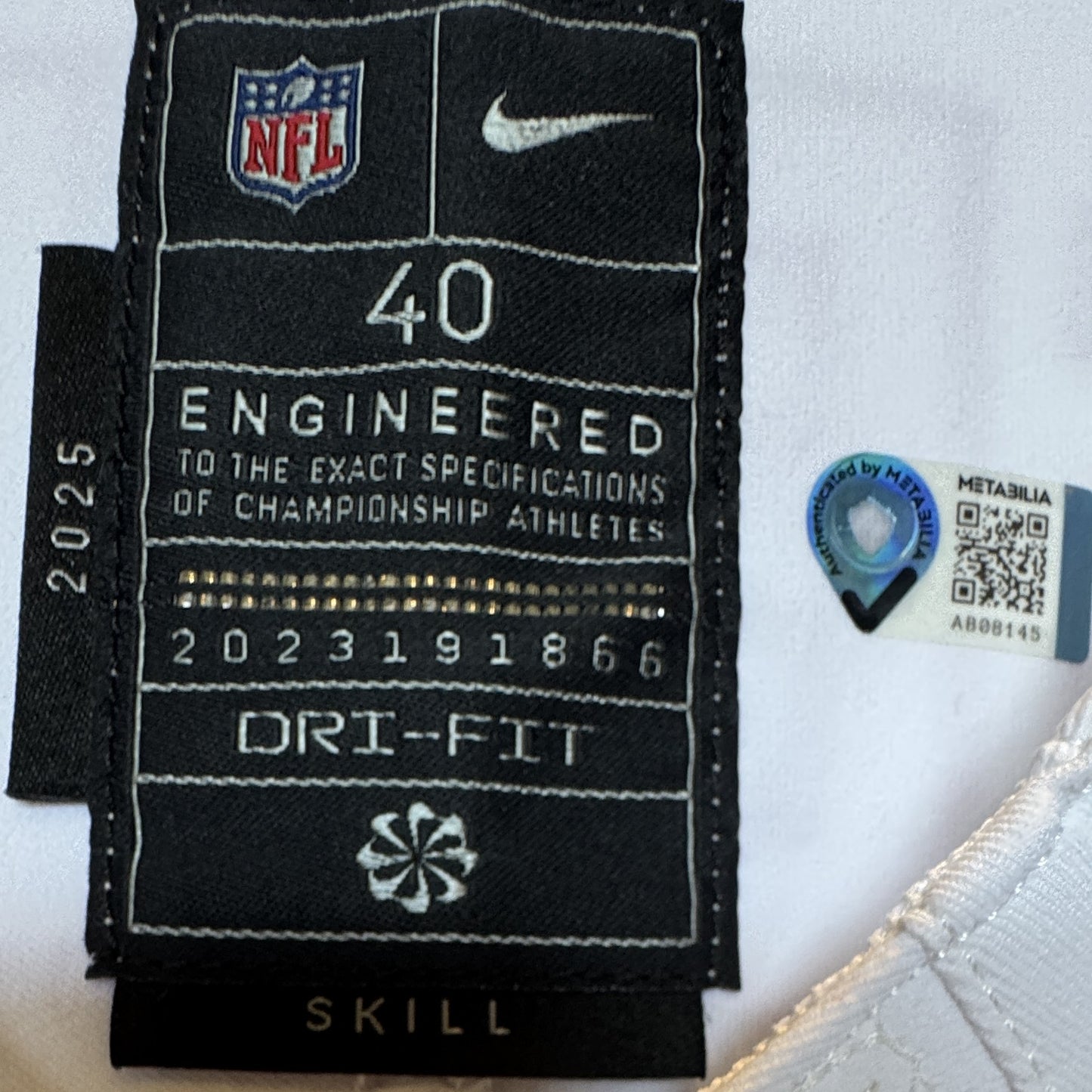 Emeka Egbuka TEAM ISSUED 🔥 Tampa Bay Buccaneers Nike NFL Iconic 1976 Jersey 👕 Also includes Certificate of Authenticity