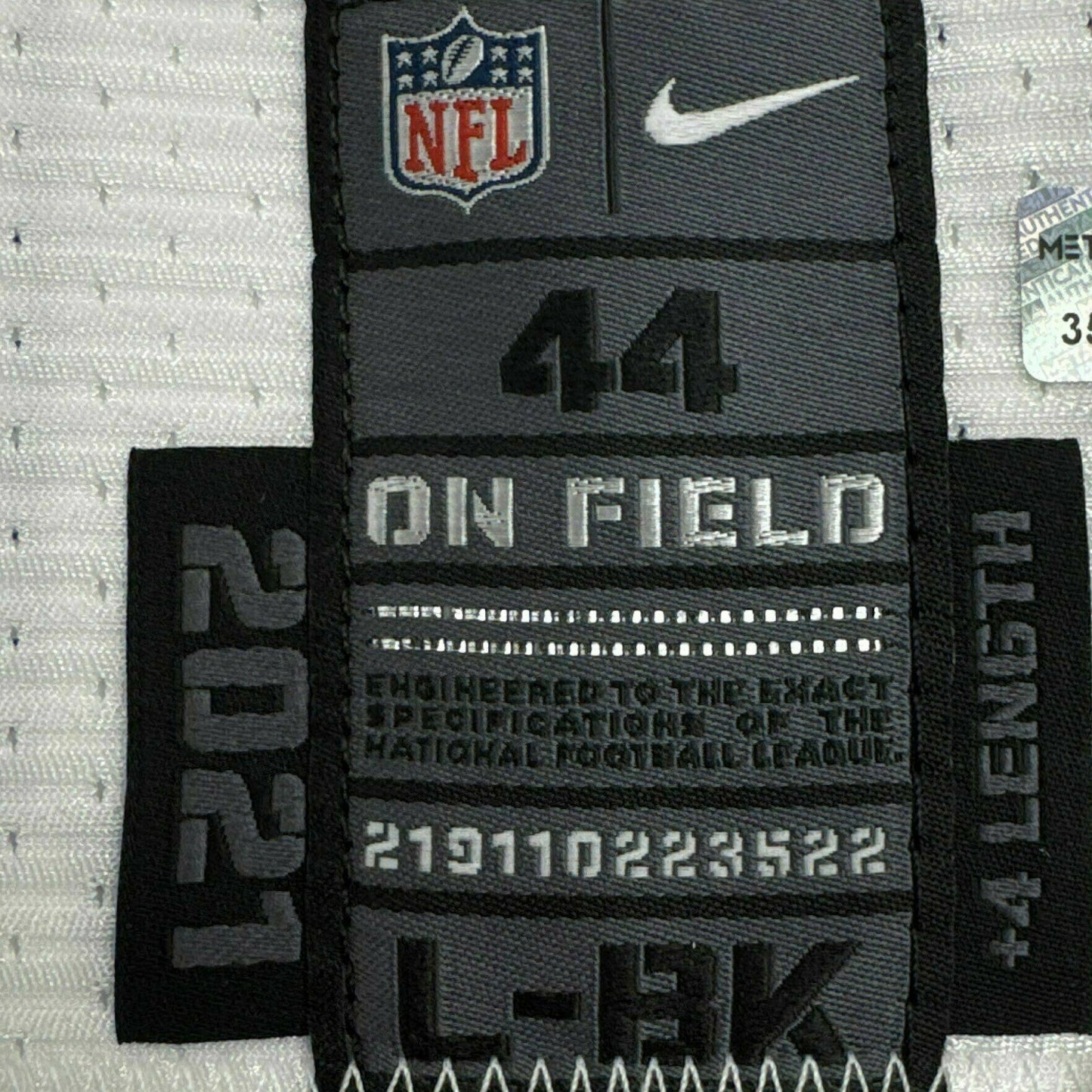 Jonathan Taylor SIGNED GAME ISSUED 💪 Indianapolis Colts Nike NFL Jersey 👕 Also includes COA