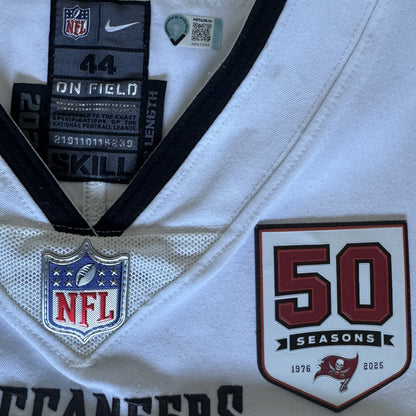 Riley Dixon GAME WORN 💪 11/09/25 Buccaneers On-Field NFL Jersey 👕 vs. Patriots Includes COA 📄