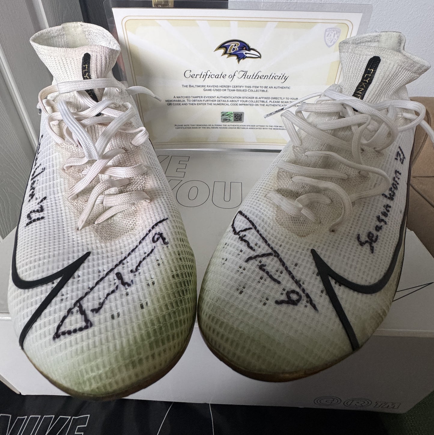 Justin Tucker Signed ✍️ + Inscribed GAME WORN 💪 NFL Cleats 👟 21-22 Season Baltimore Ravens 💜 Also includes COA 🛡️