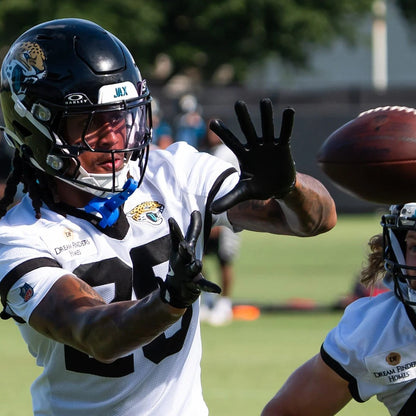 Antonio Johnson GAME USED 💪 10/13/24 Jacksonville Jaguars 🐆 Nike NFL Jersey 👕 vs. Chicago Bears Also includes PSA authentication 🛡️