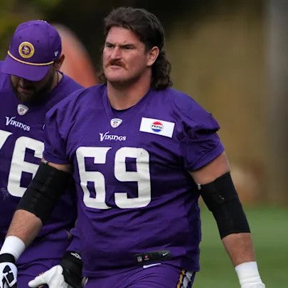 Dan Feeney GAME USED💪 10/06/24 Minnesota Vikings Nike NFL Jersey 👕 vs. New York Jets London Game ✅