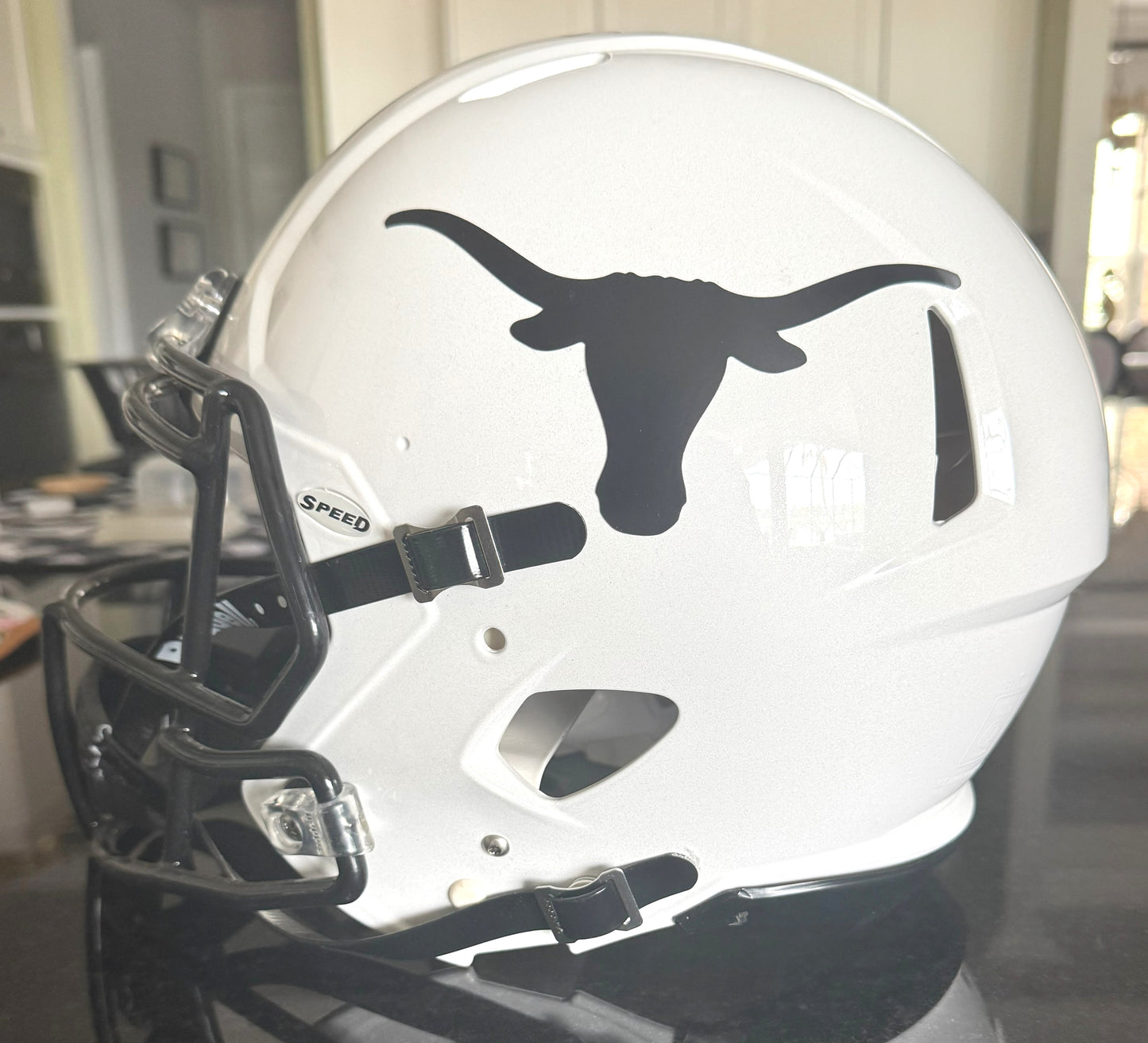 Jamaal Charles & Earl Thomas Hand-Signed Texas Longhorns🐂 Full-Size Authentic Speed NFL Helmet 🏈