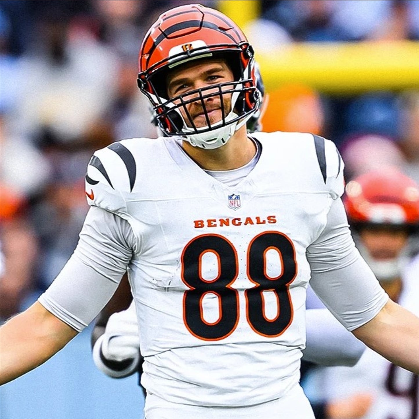Mike Gesicki GAME WORN 09/21/25 💪 Cincinnati Bengals 🐅 NFL Jersey vs Minnesota Vikings Also Includes Certificate of Authenticity