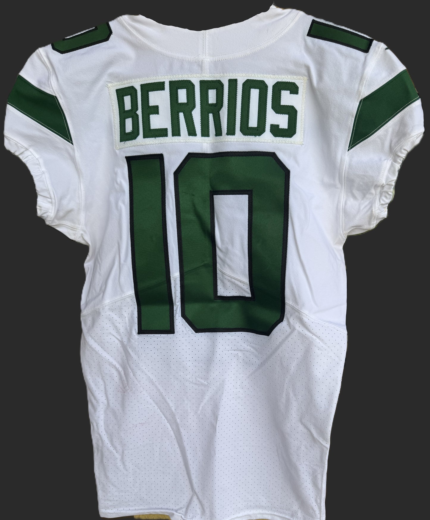 Braxton Berrios GAME WORN 💪 New York Jets Nike NFL Jersey 👕 Also features PSA Certificate of Authenticity🛡️