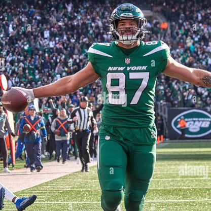 C.J. Uzomah GAME WORN/USED 💪 New York Jets Nike NFL Jersey 👕 with PSA Authenticity🛡️ Crucial Catch Game