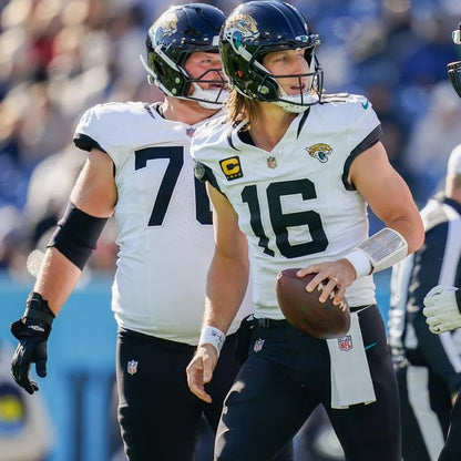 Trevor Lawrence GAME WORN 11/30/25 PHOTO MATCHED 📸 Jacksonville Jaguars NFL Jersey vs Tennessee Titans Also includes COA