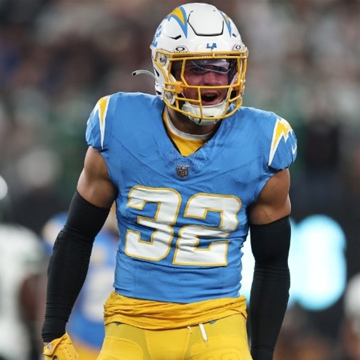 Alohi Gilman GAME WORN 💪 10/05/25 Los Angeles Chargers Nike NFL Jersey vs. Commanders inc. COA 🛡️