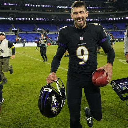 Justin Tucker Signed✍️GAME WORN💪NFL Cleats👟2021-22 Season Baltimore Ravens💜Inscribed🛡️