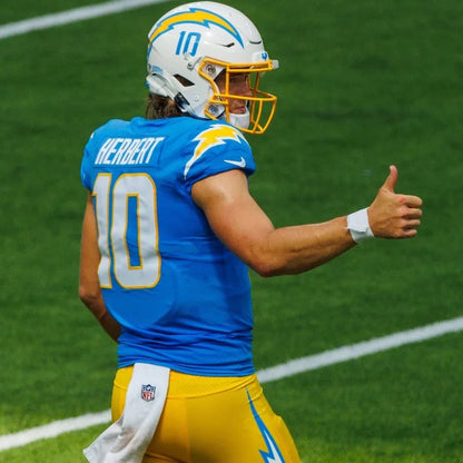 Justin Herbert TEAM-ISSUED💪Los Angeles Chargers⚡NFL Nike Jersey includes Captains Patch