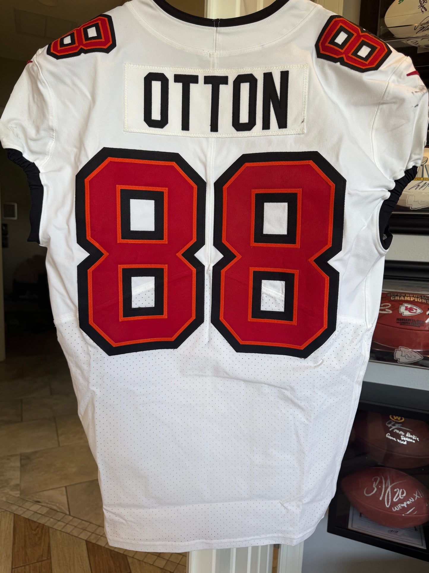 Cade Otton GAME-WORN💪Tampa Bay Buccaneers On-Field NFL Jersey🎽vs. Steelers🔥