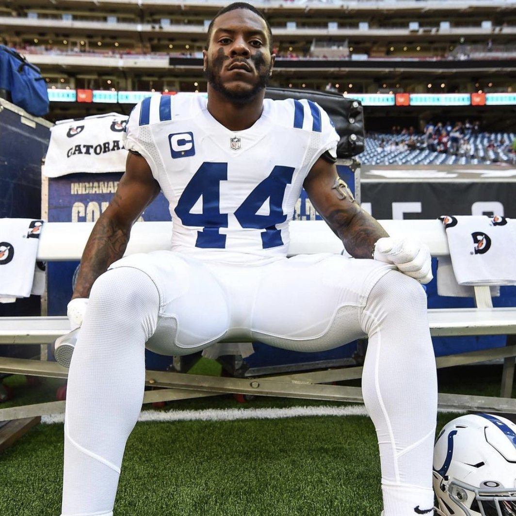 Zaire Franklin SIGNED ✍️ TEAM ISSUED 💪 Indianapolis Colts 🐎 Nike NFL Jersey 👕 Inc.COA📄