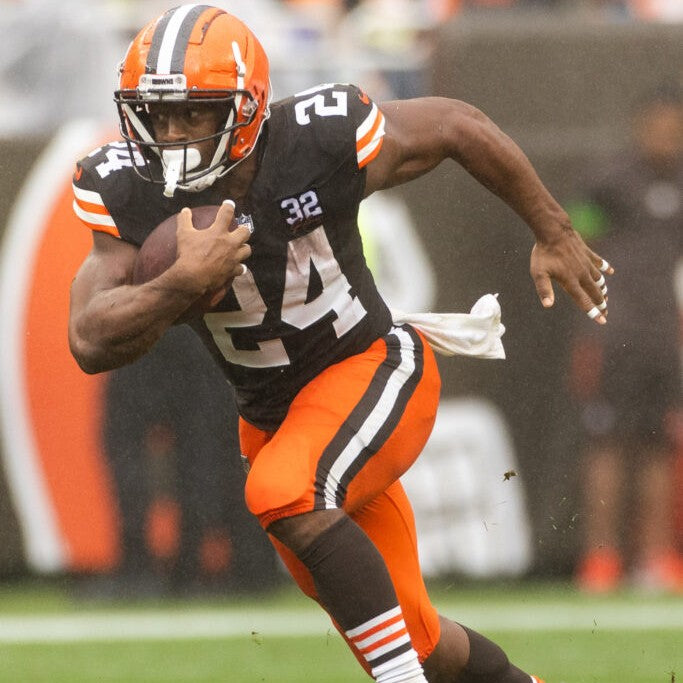 Nick Chubb GAME WORN/USED 10/27/24 💪 PHOTO-MATCHED 📸 Cleveland Browns On-Field NFL Jersey 👕 vs. Baltimore Ravens Also includes Professional Sports Authenticator (PSA)