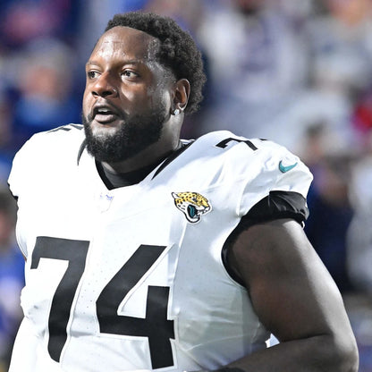 Cam Robinson GAME USED 💪 10/13/24 Jacksonville Jaguars 🐆 Nike NFL Jersey 👕 Inc. PSA COA 🛡️ vs. Chicago Bears (NFL London Game) 🌍