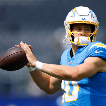 Justin Herbert TEAM-ISSUED💪Los Angeles Chargers⚡NFL Nike Jersey includes Captains Patch