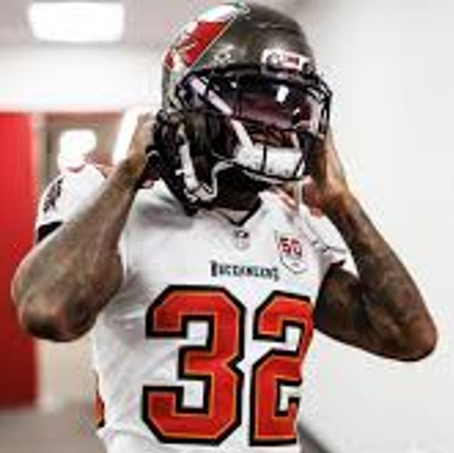 Josh Hayes GAME WORN 💪 10/12/25 Buccaneers Nike On-Field NFL Jersey 👕 vs. 49ers Inc. COA