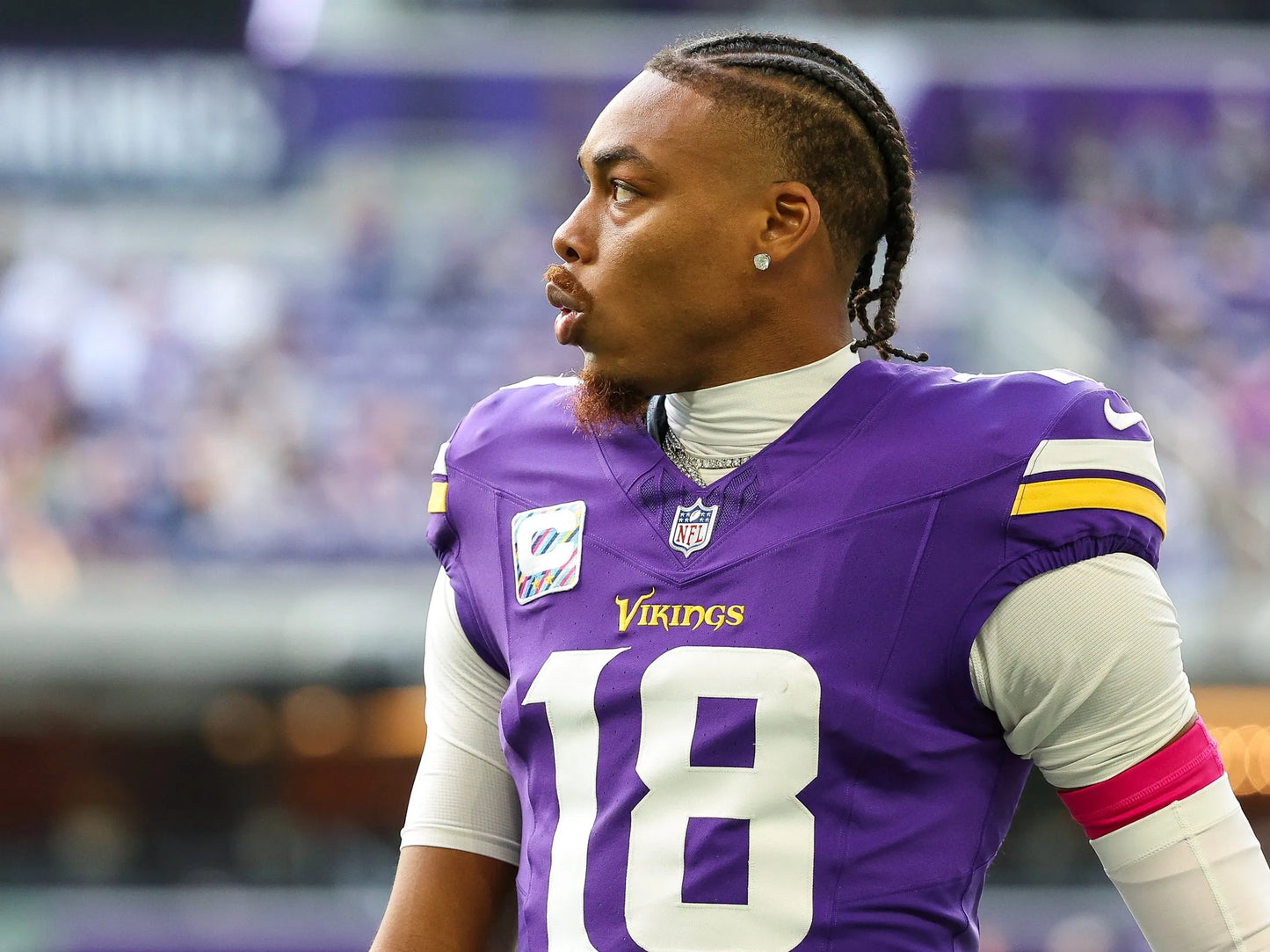 Justin Jefferson Hand Signed Minnesota Vikings ⚔️ Replica Nike NFL Jersey 👕 Also includes Authenticity 🛡️