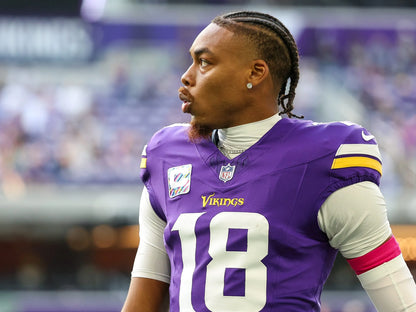 Justin Jefferson Hand Signed Minnesota Vikings ⚔️ Replica Nike NFL Jersey 👕 Also includes Authenticity 🛡️