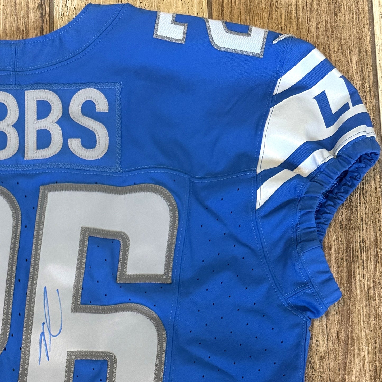 Jahmyr Gibbs SIGNED✍️Detroit Lions🦁Authentic Nike NFL Jersey👕 Also includes PSA Authentication💥