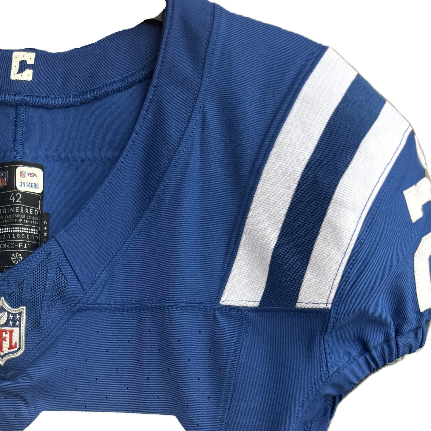 Jonathan Taylor HAND SIGNED TEAM ISSUED 💪 Indianapolis Colts Nike NFL Jersey 👕 Also Inc. COA 🛡️